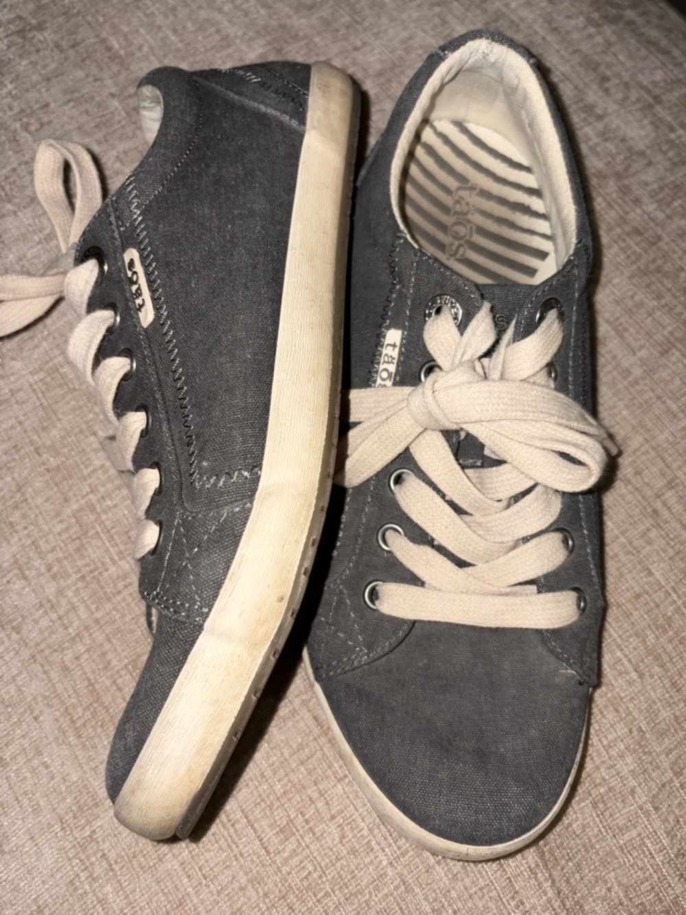 Taos Footwear Gray Canvas Slip-On with Cream Interior